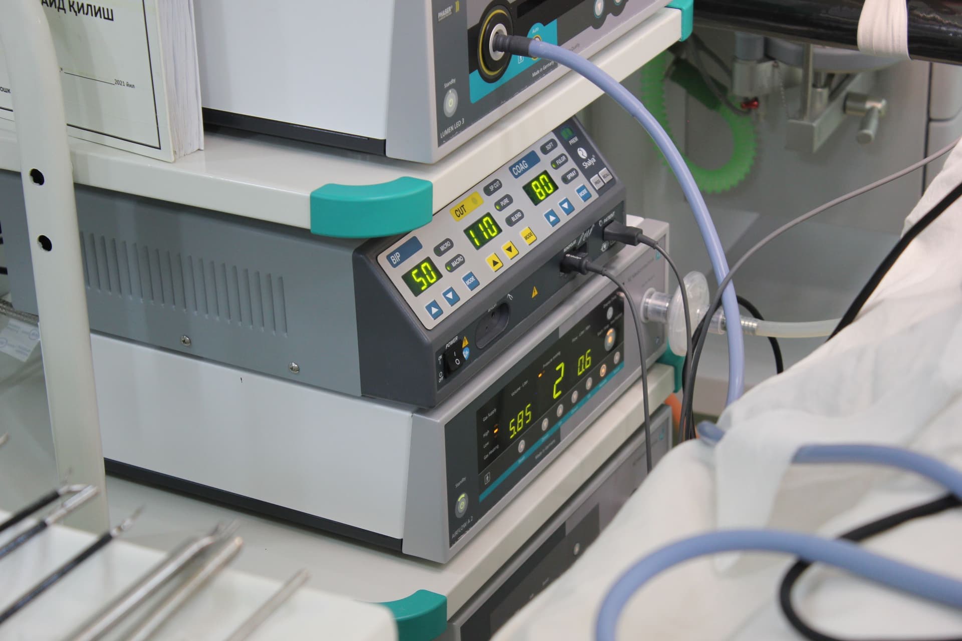 A digital stethoscope with an electronic chestpiece